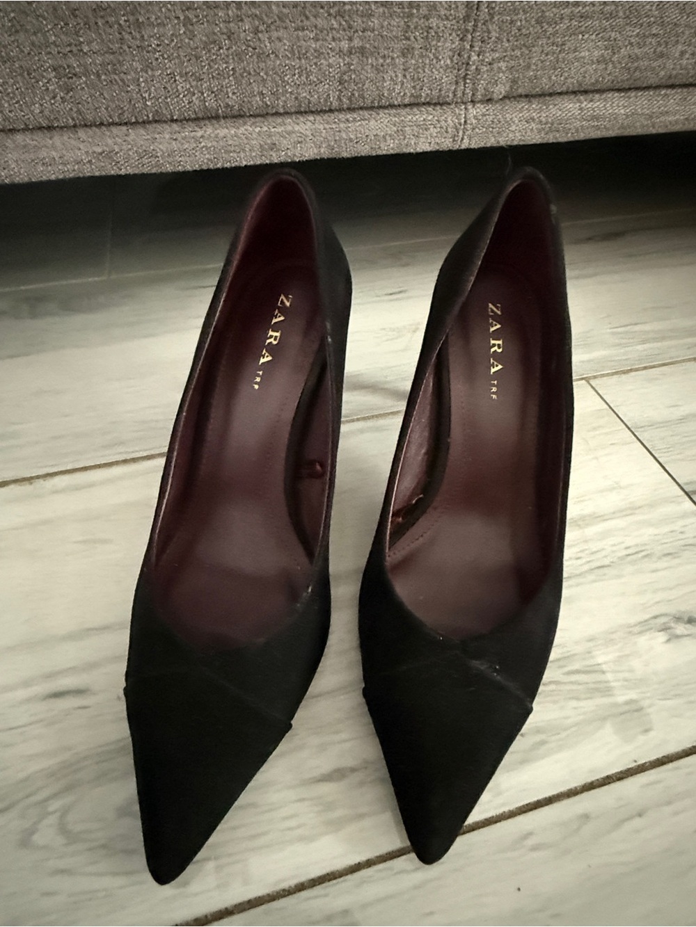 Zara Black Pointed-Toe Heeled Pumps Faux Suede Heels